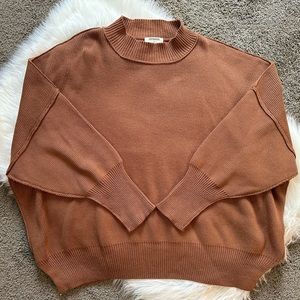 Women’s Oversized Boutique Sweater: Size L